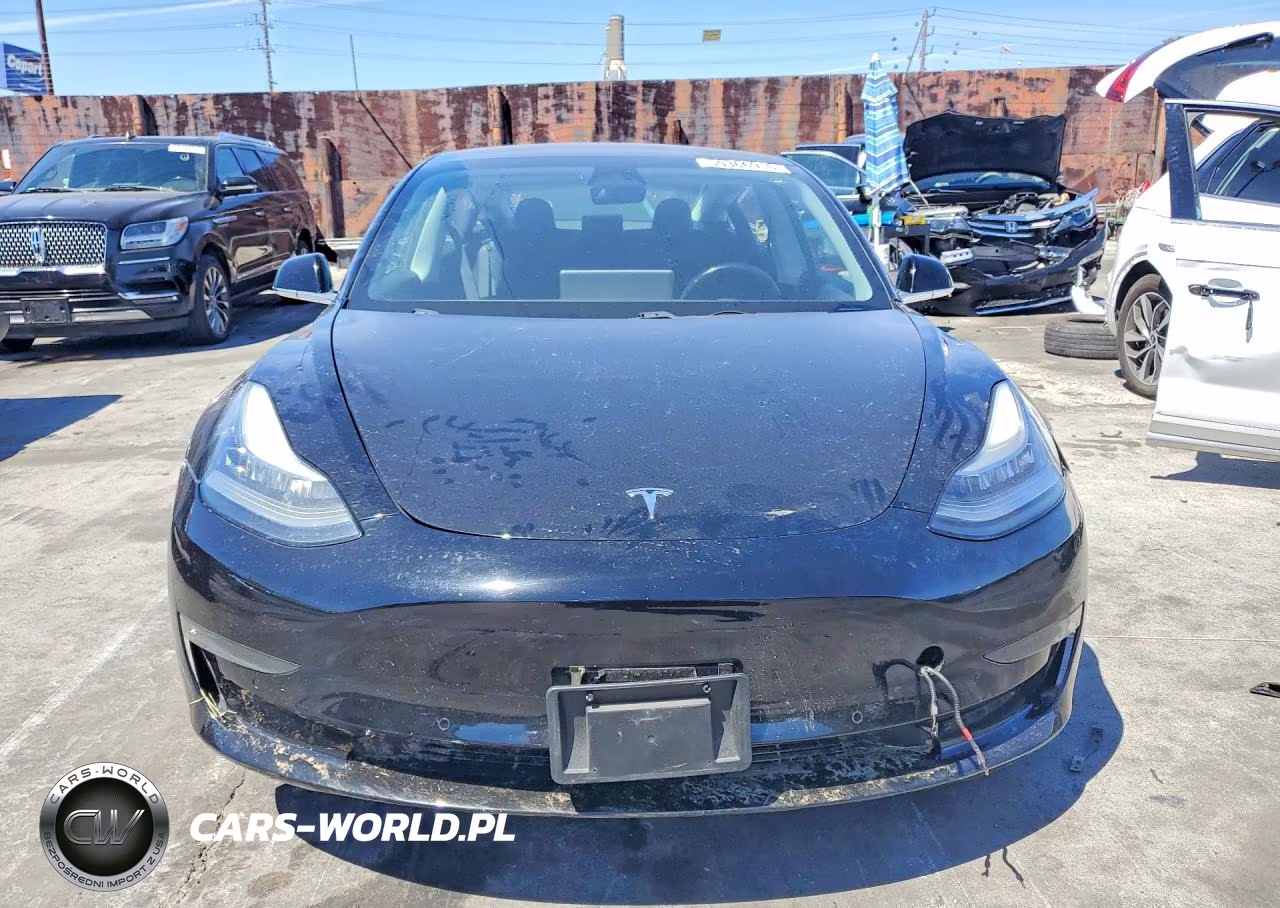 2018 Tesla Model 3 VIN:5YJ3E1EA5JF098774 - 5