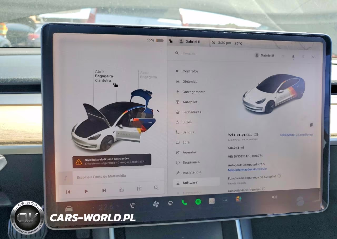 2018 Tesla Model 3 VIN:5YJ3E1EA5JF098774 - 9