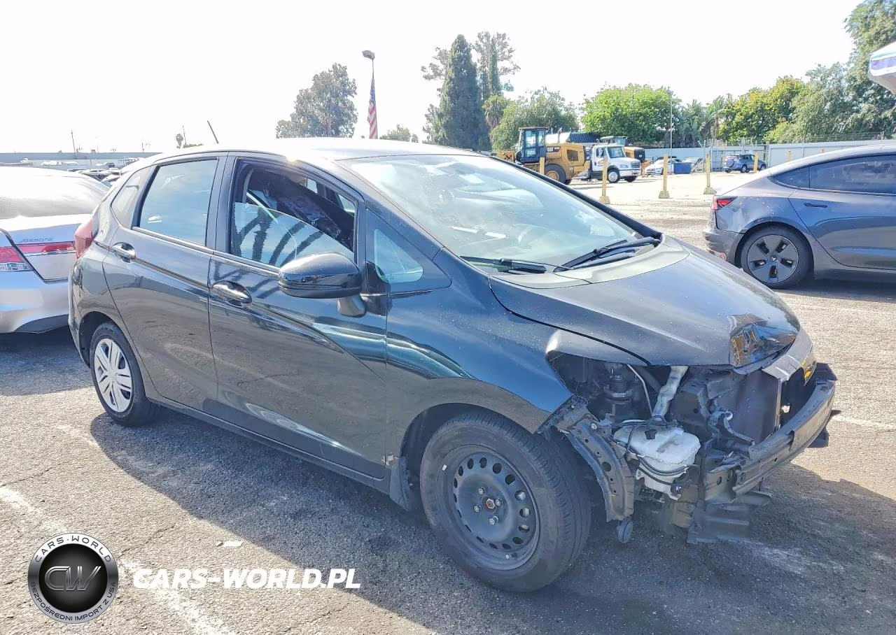 2019 Honda Fit Lx VIN:3HGGK5H40KM730537 - 4
