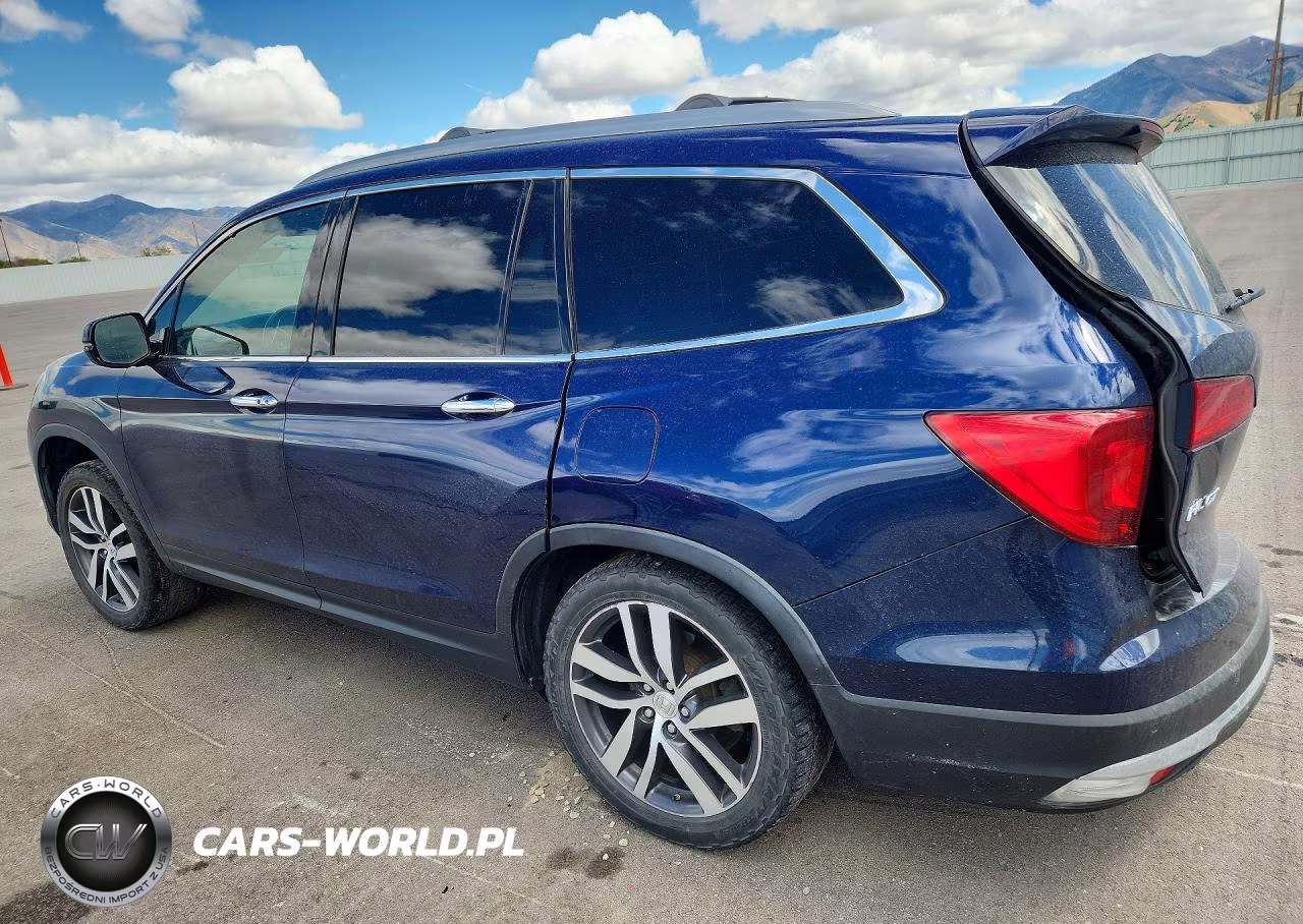 2016 Honda Pilot Touring VIN:5FNYF6H91GB127648 - 2
