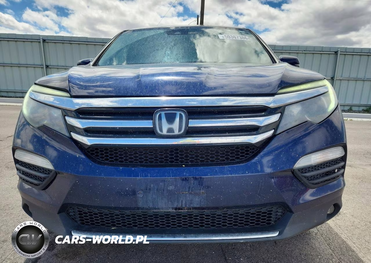2016 Honda Pilot Touring VIN:5FNYF6H91GB127648 - 5