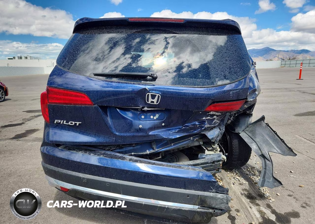 2016 Honda Pilot Touring VIN:5FNYF6H91GB127648 - 6