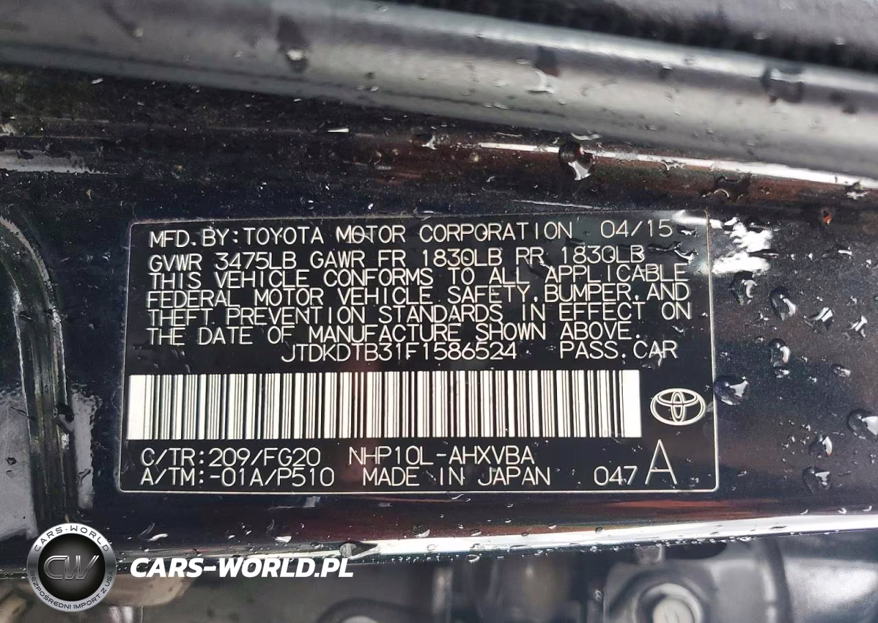 2015 Toyota Prius C Two VIN:JTDKDTB31F1586524 - 13