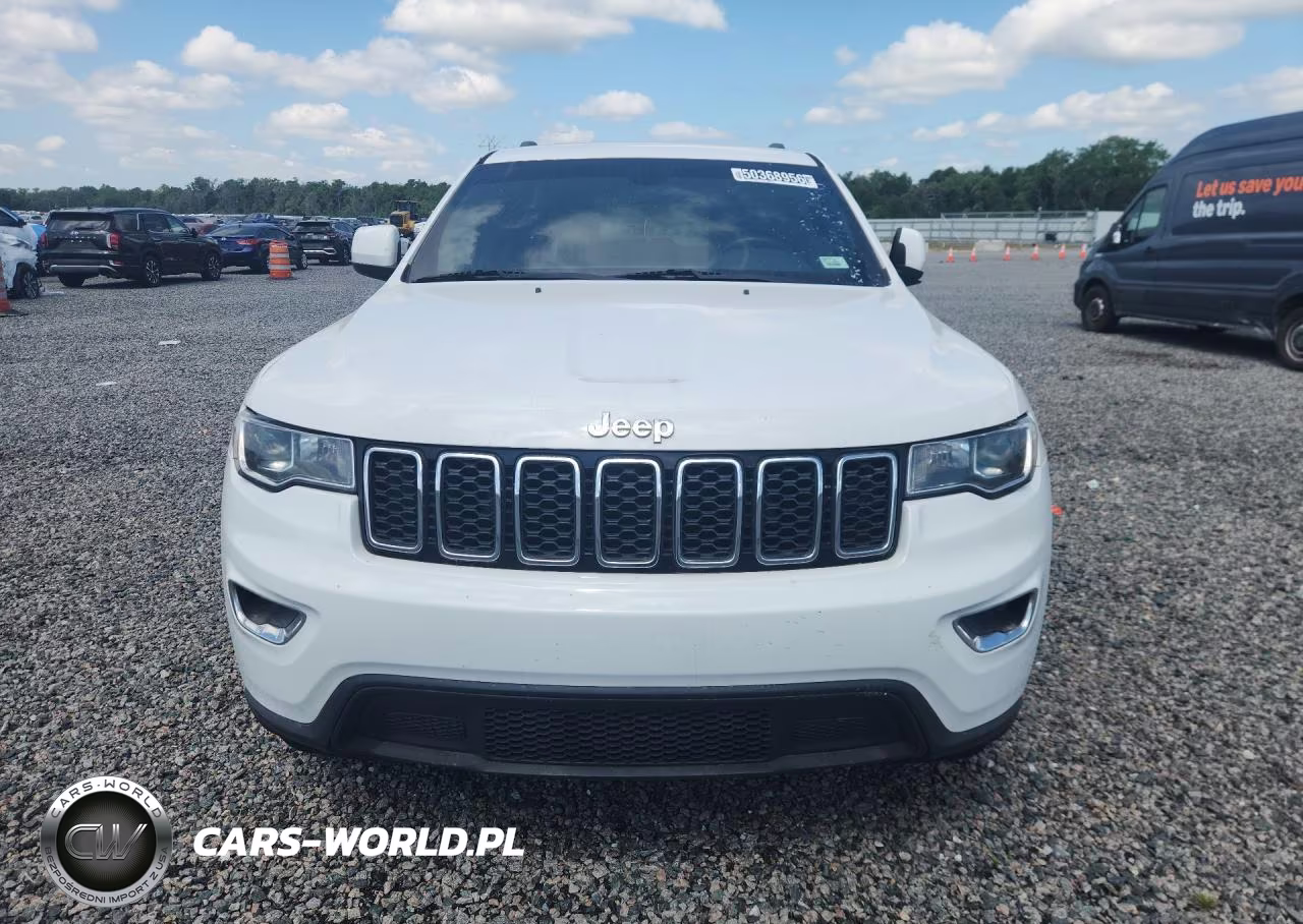 2018 Jeep Grand Cherokee Laredo VIN:1C4RJEAG0JC399974 - 5