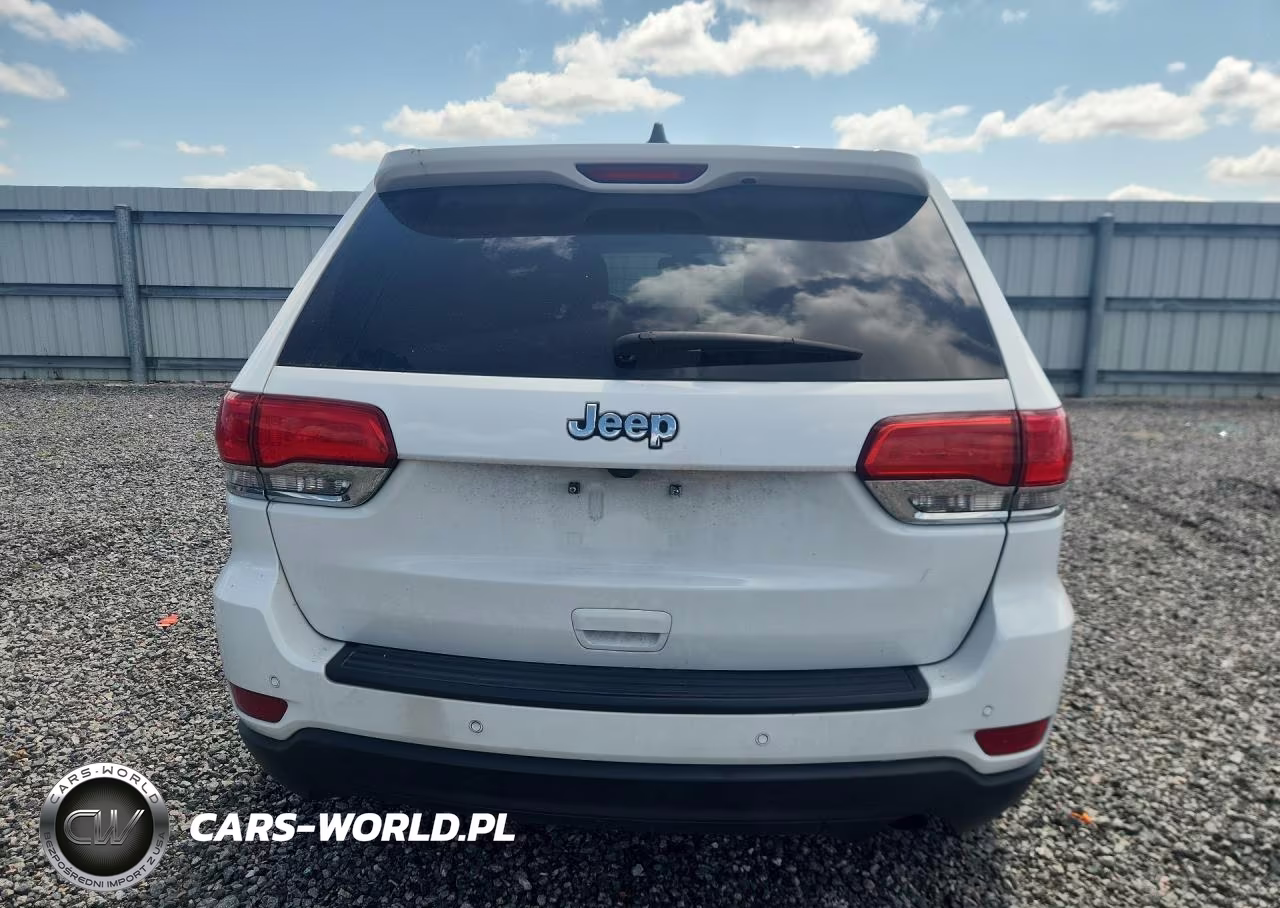 2018 Jeep Grand Cherokee Laredo VIN:1C4RJEAG0JC399974 - 6