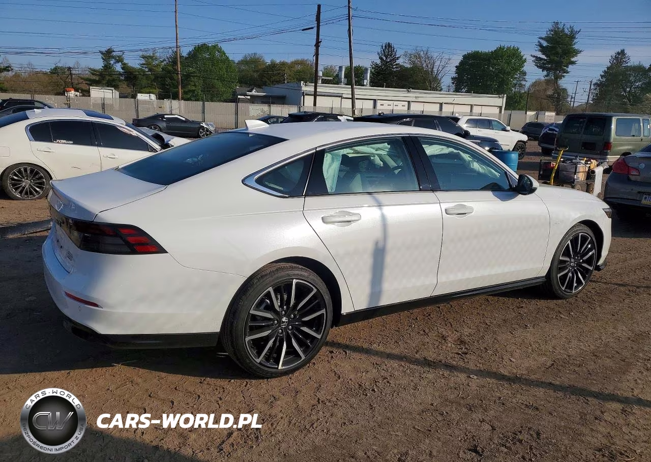 2026 Honda Accord Touring Hybrid VIN:1HGCY2F84TA021366 - 3