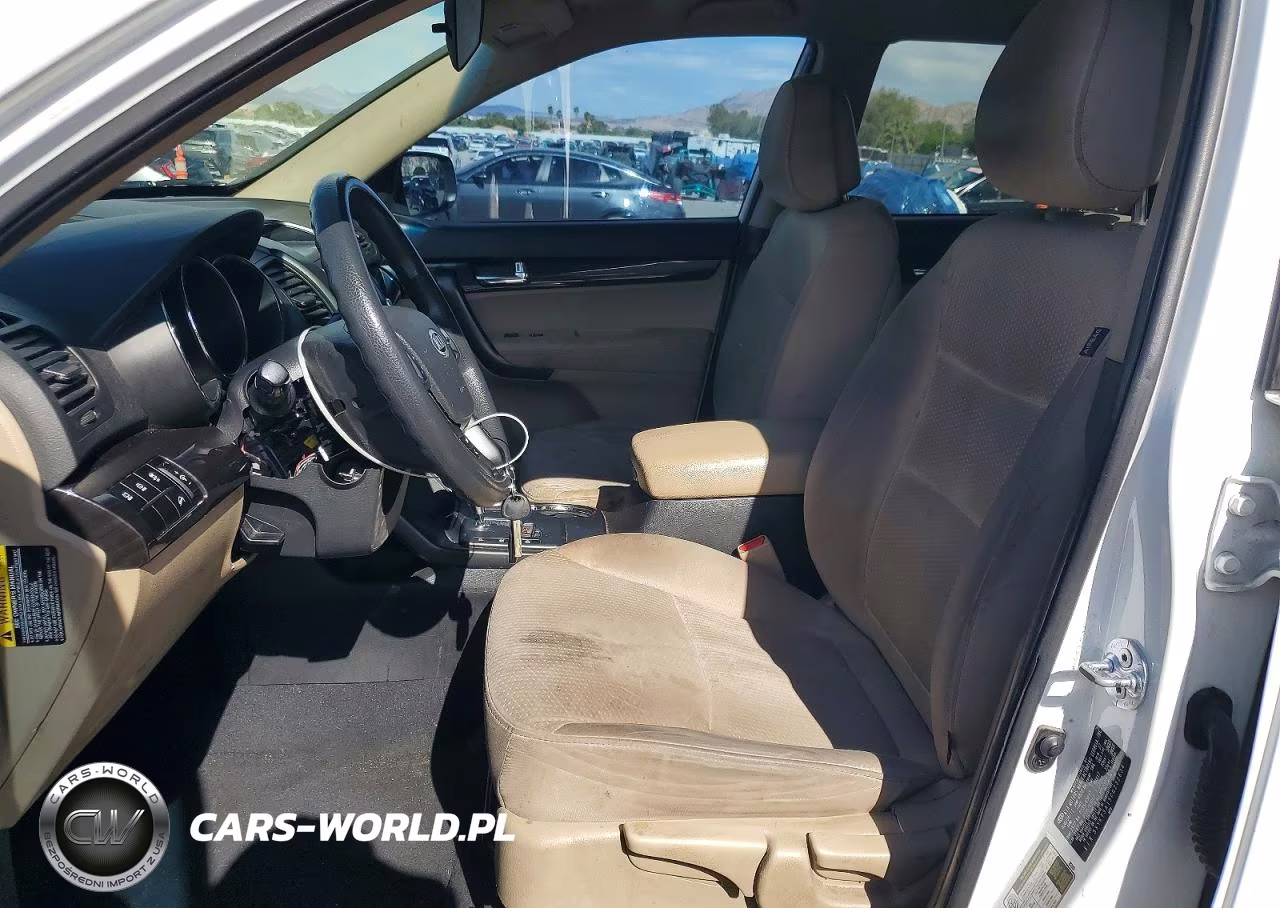 2012 Kia Sorento Lx VIN:5XYKT3A15CG232634 - 7