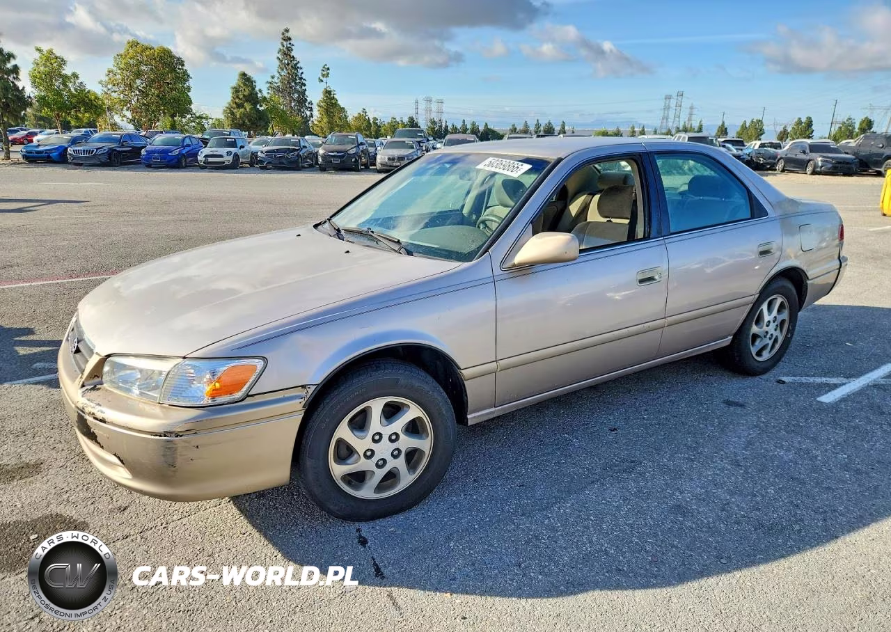 2000 Toyota Camry Le V6