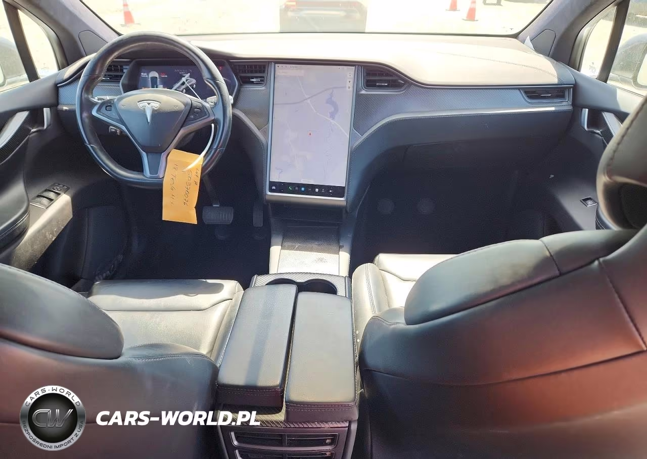 2018 Tesla Model X VIN:5YJXCAE22JF138437 - 8