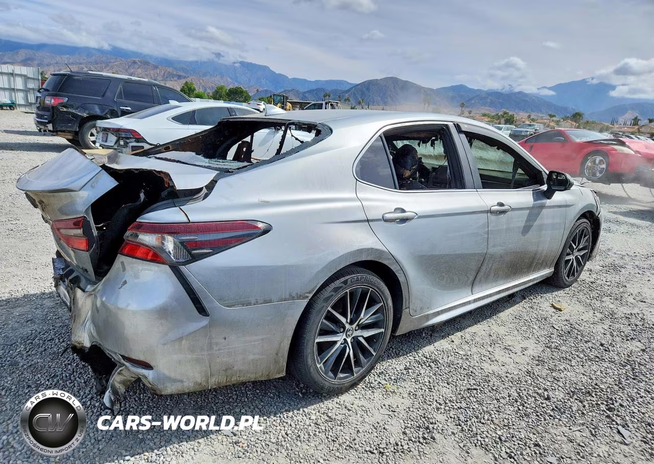 2021 Toyota Camry Se VIN:4T1G11AKXMU495982 - 3