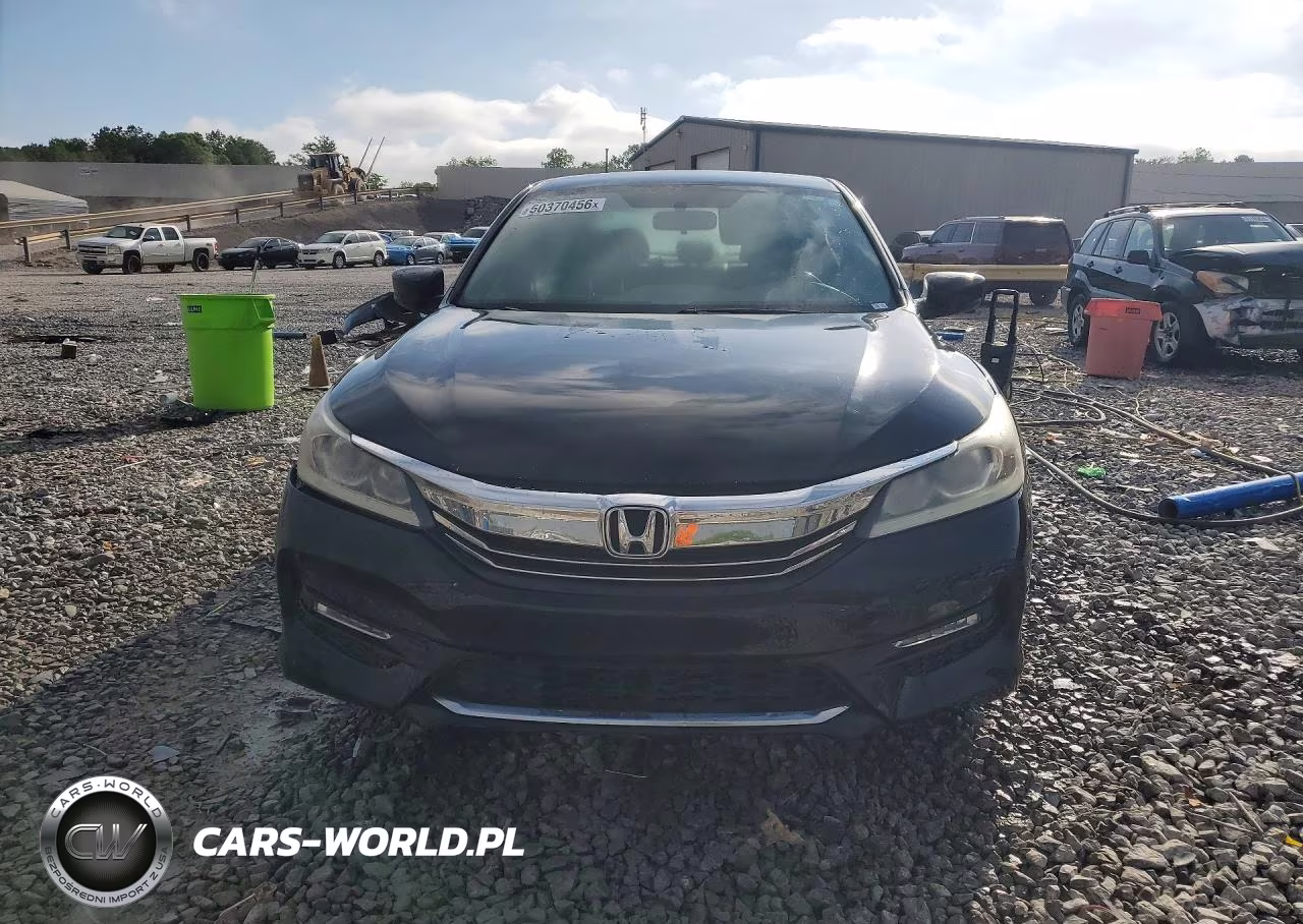 2017 Honda Accord Sport VIN:1HGCR2F55HA237849 - 5