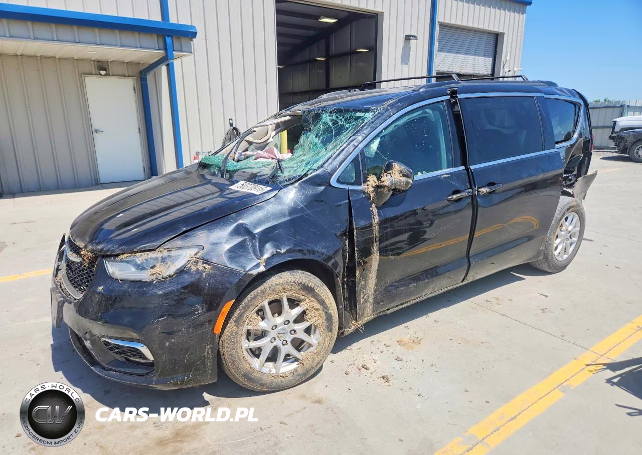 2022 Chrysler Pacifica Touring L