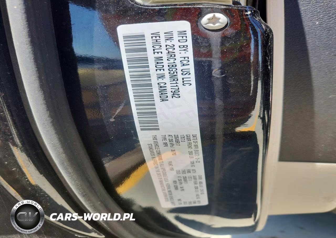 2022 Chrysler Pacifica Touring L VIN:2C4RC1BG5NR117942 - 13