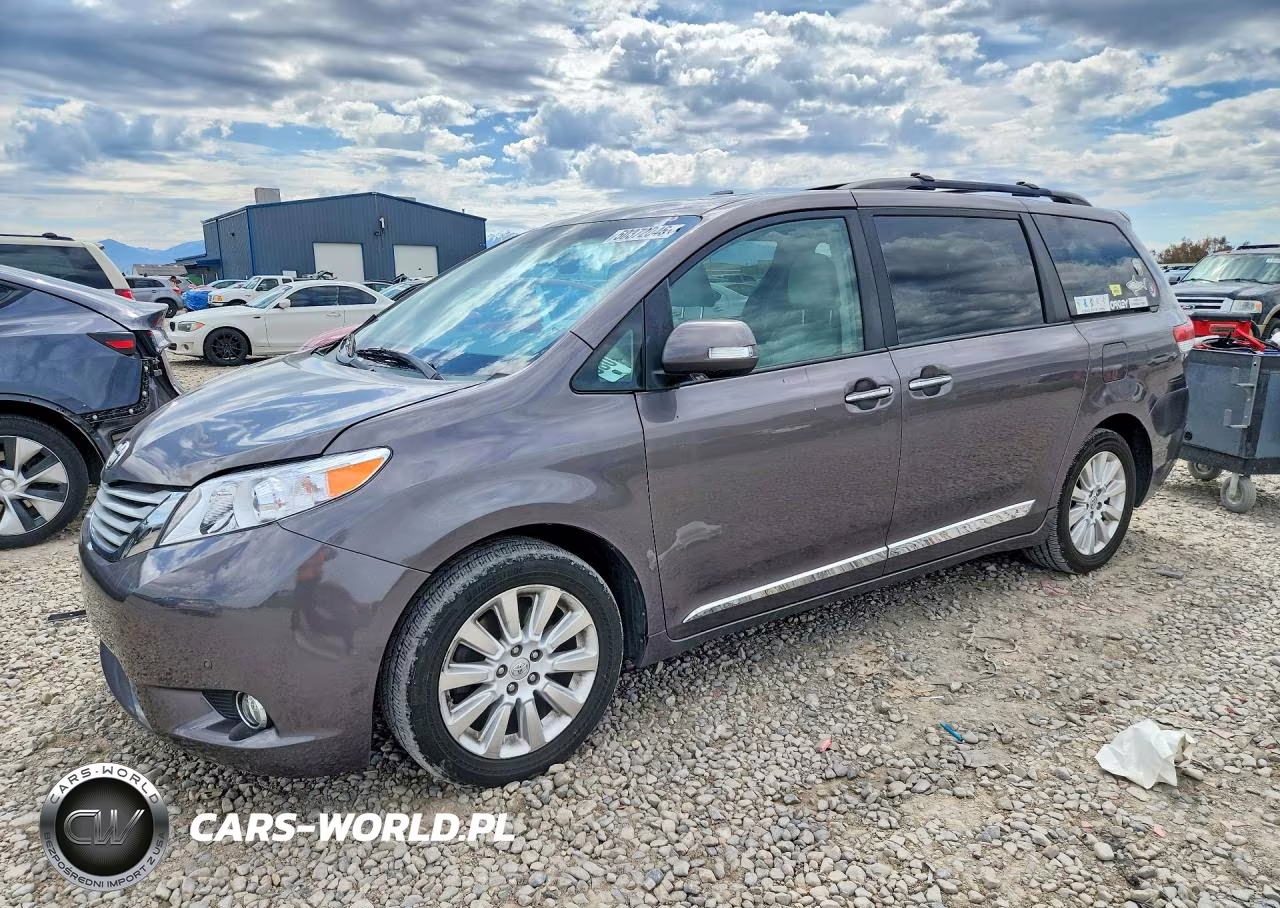 2014 Toyota Sienna Limited 7-Passenger