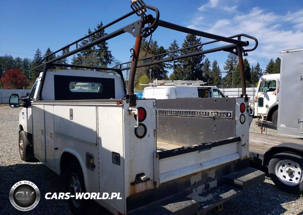 2010 Ford Econoline E350 Super Duty Cutaway Van VIN:1FDSE3FL1ADA08885 - 2
