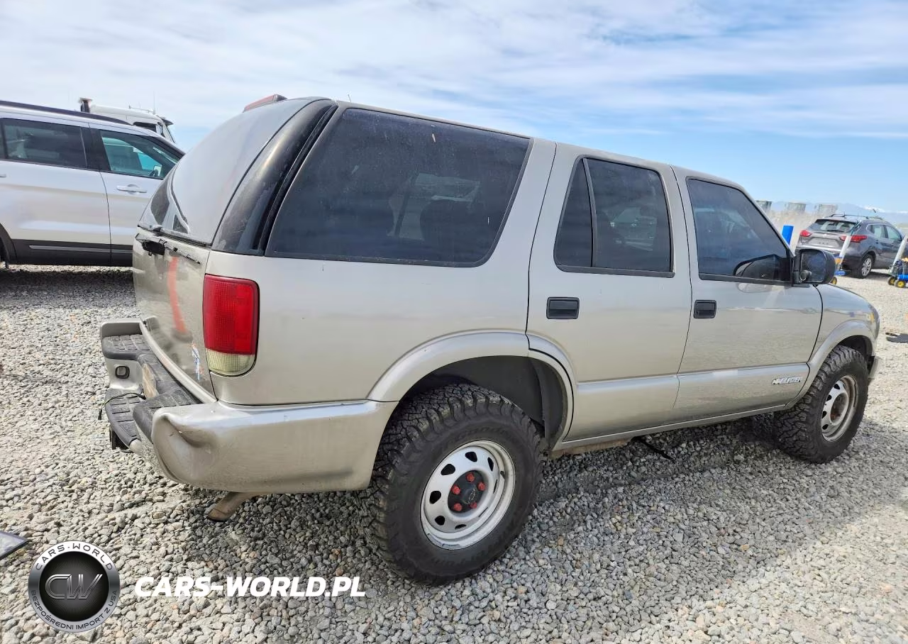 2004 Chev Blazer VIN:1GNDT13X64K153023 - 3