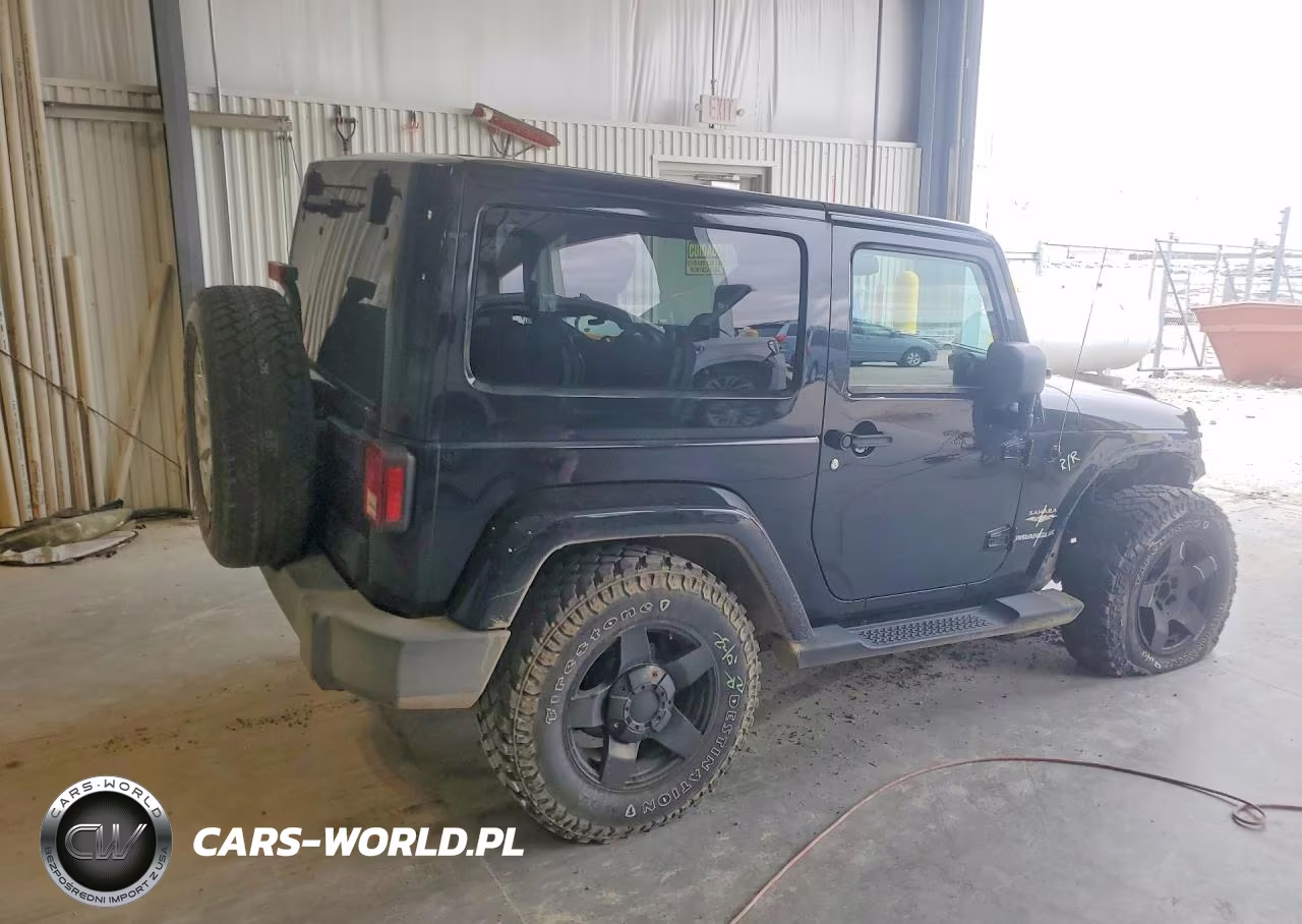 2013 Jeep Wrangler Sahara VIN:1C4AJWBG7DL500112 - 3