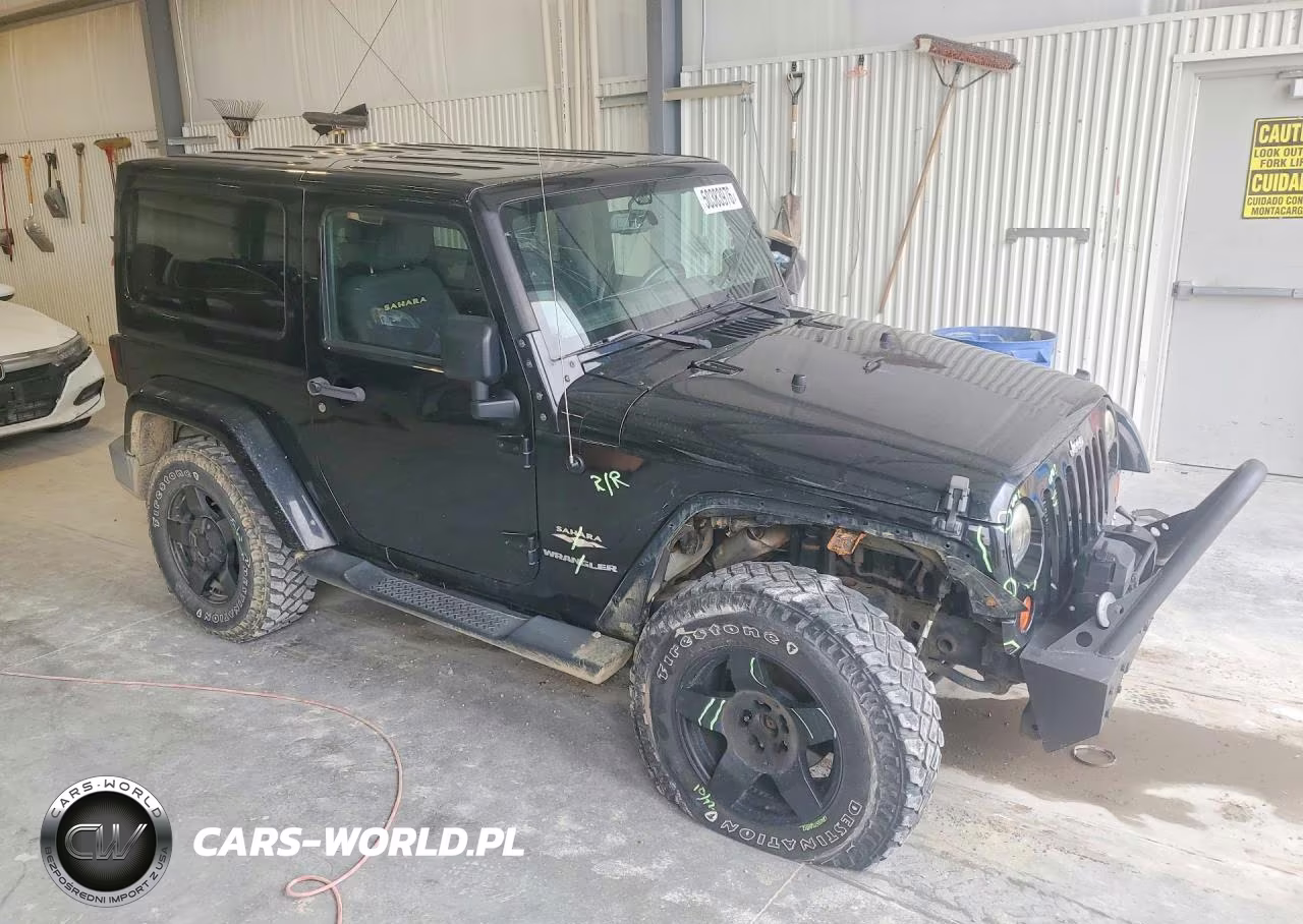 2013 Jeep Wrangler Sahara VIN:1C4AJWBG7DL500112 - 4