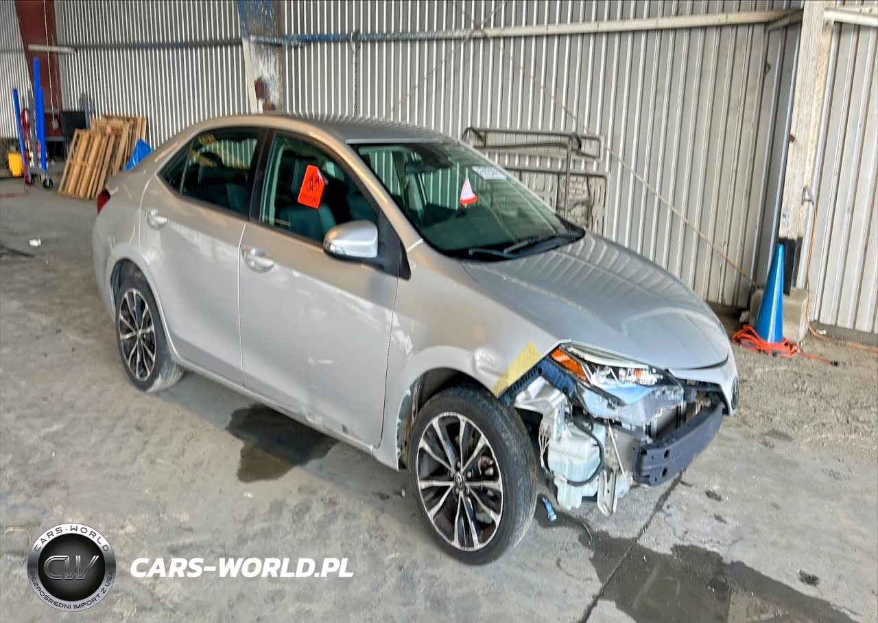 2019 Toyota Corolla Se VIN:5YFBURHE2KP881018 - 4