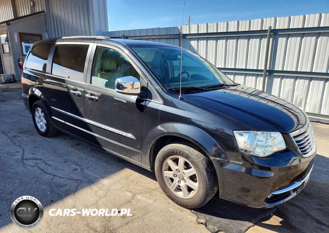 2012 Chrysler Town & Country Touring L VIN:2C4RC1CG8CR410486 - 4