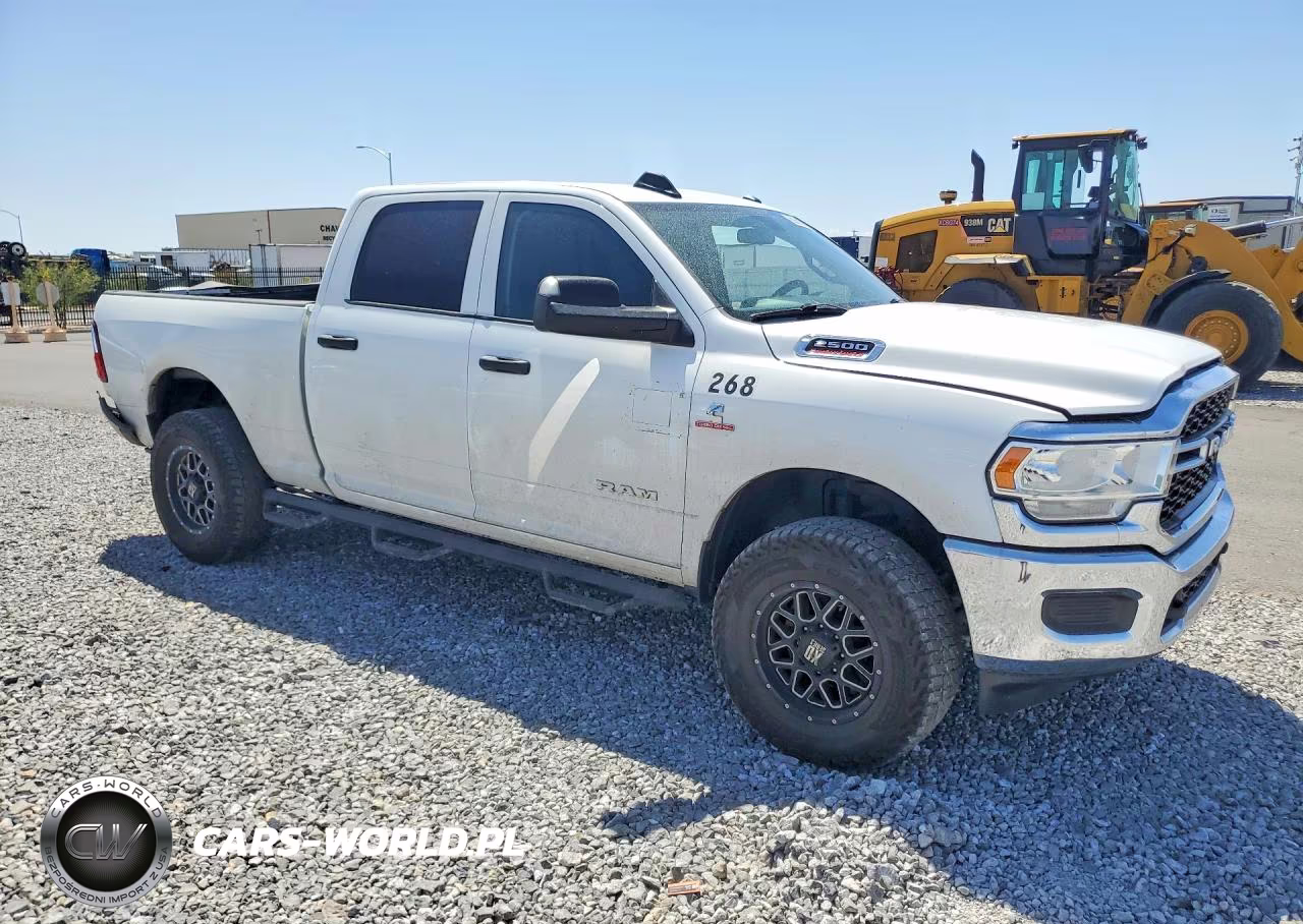 2020 Ram 2500 Tradesman VIN:3C6UR5CL6LG171935 - 4