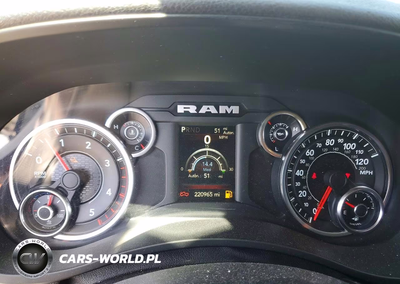 2020 Ram 2500 Tradesman VIN:3C6UR5CL6LG171935 - 9