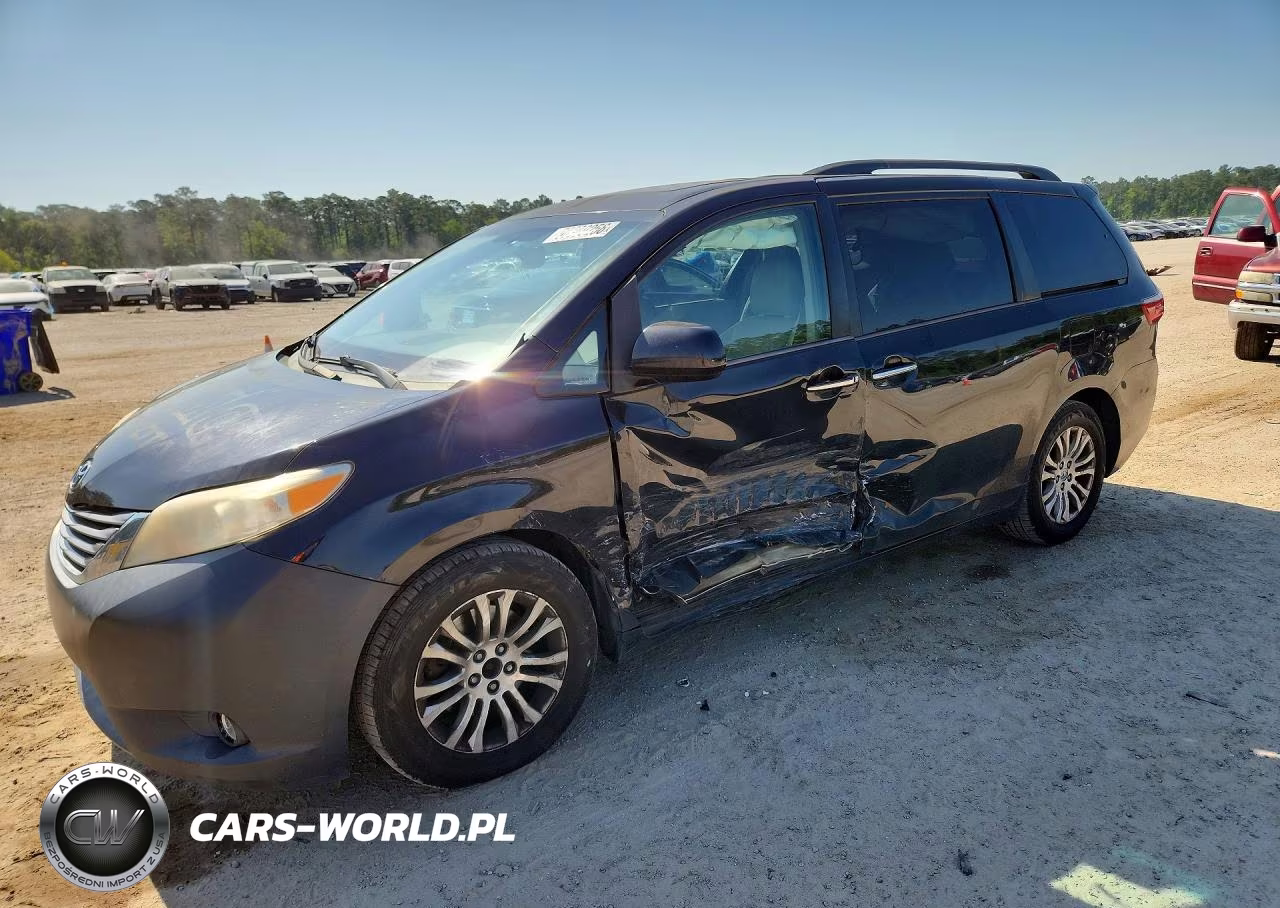 2015 Toyota Sienna Xle 8-Passenger