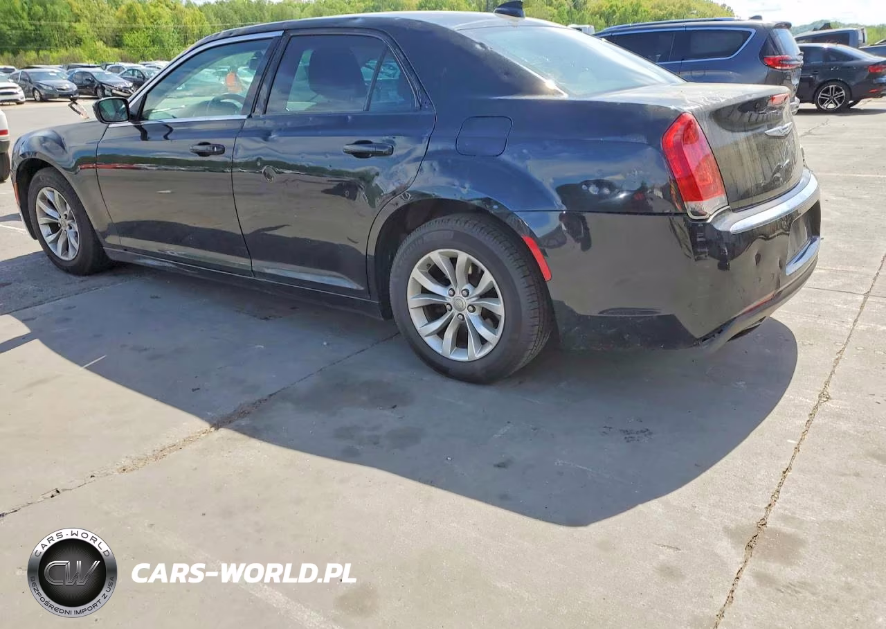 2015 Chrysler 300 Limited VIN:2C3CCAAG7FH807873 - 2