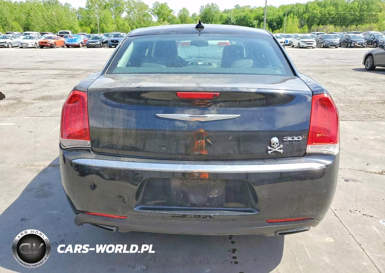 2015 Chrysler 300 Limited VIN:2C3CCAAG7FH807873 - 6