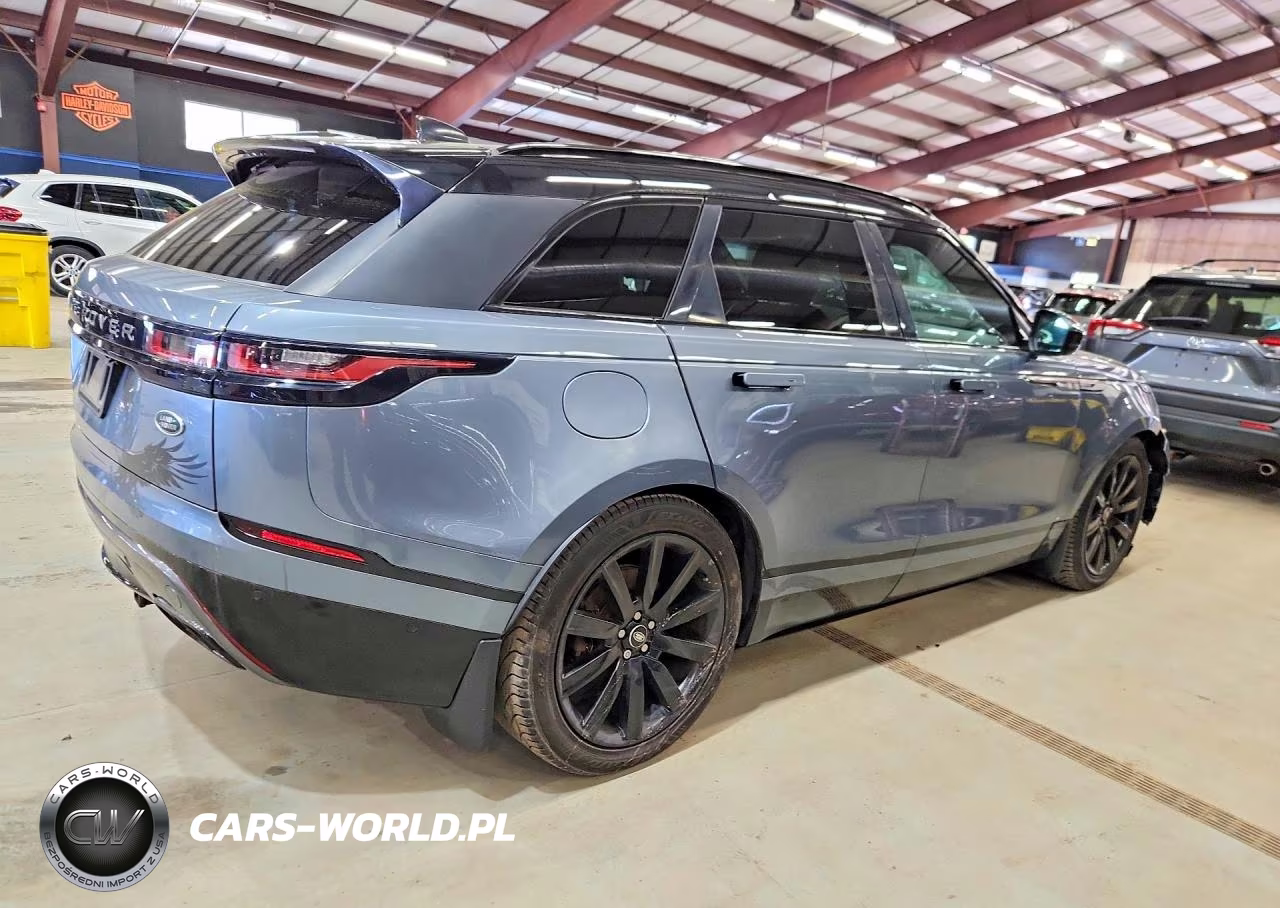 2018 Land Rover Range Rover Velar R-Dynamic Se VIN:SALYL2RV7JA758877 - 3