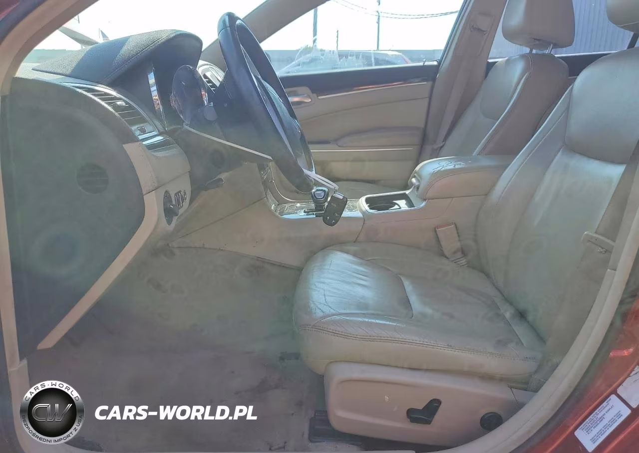 2014 Chrysler 300 VIN:2C3CCAAG4EH214275 - 7
