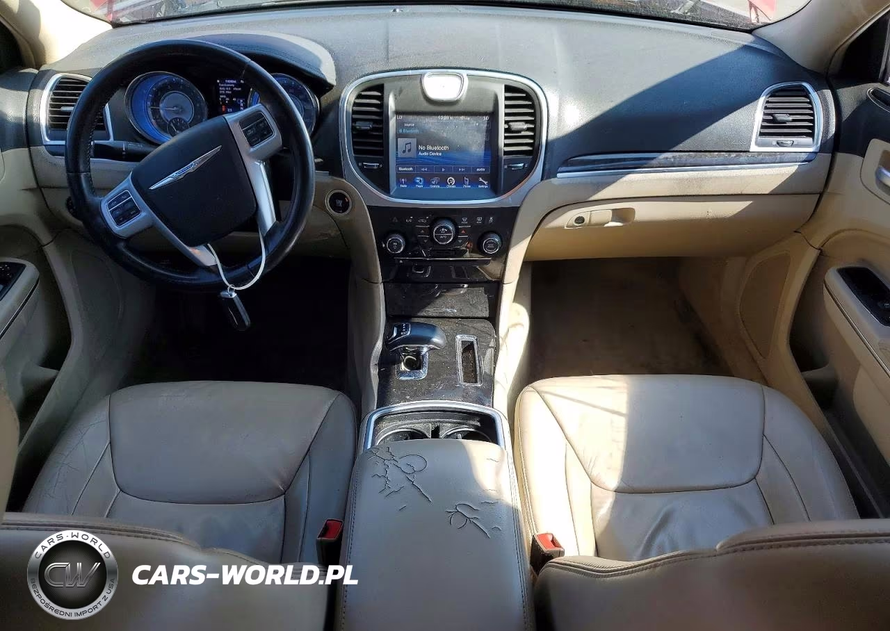 2014 Chrysler 300 VIN:2C3CCAAG4EH214275 - 8