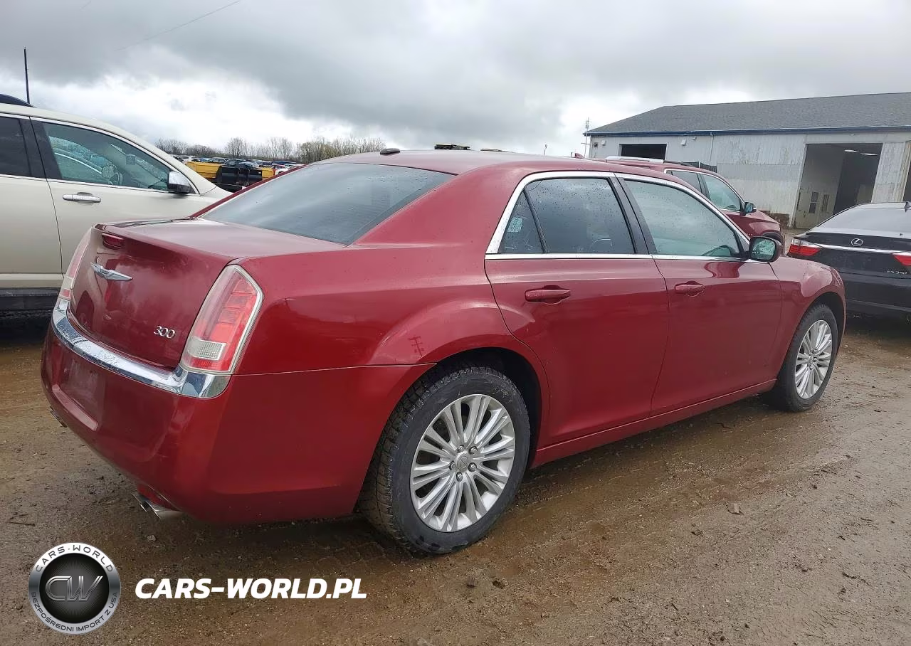 2014 Chrysler 300 VIN:2C3CCARGXEH181545 - 3