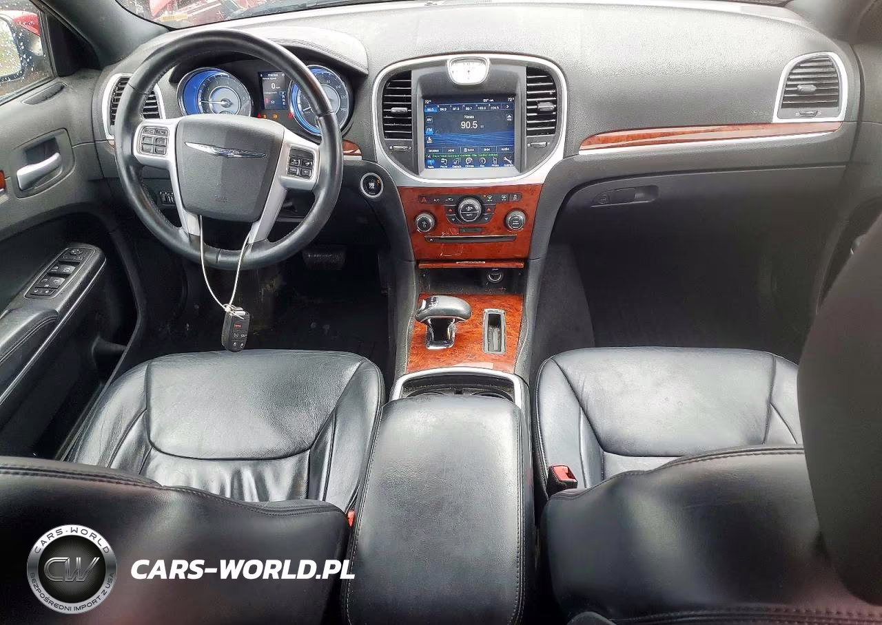 2014 Chrysler 300 VIN:2C3CCARGXEH181545 - 8