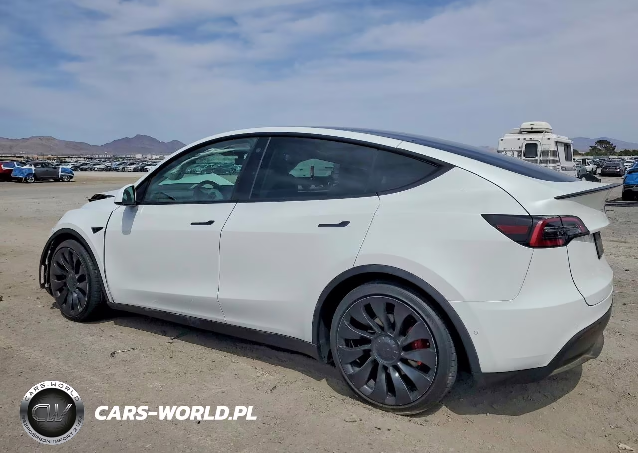 2022 Tesla Model Y VIN:7SAYGDEF4NF522368 - 2