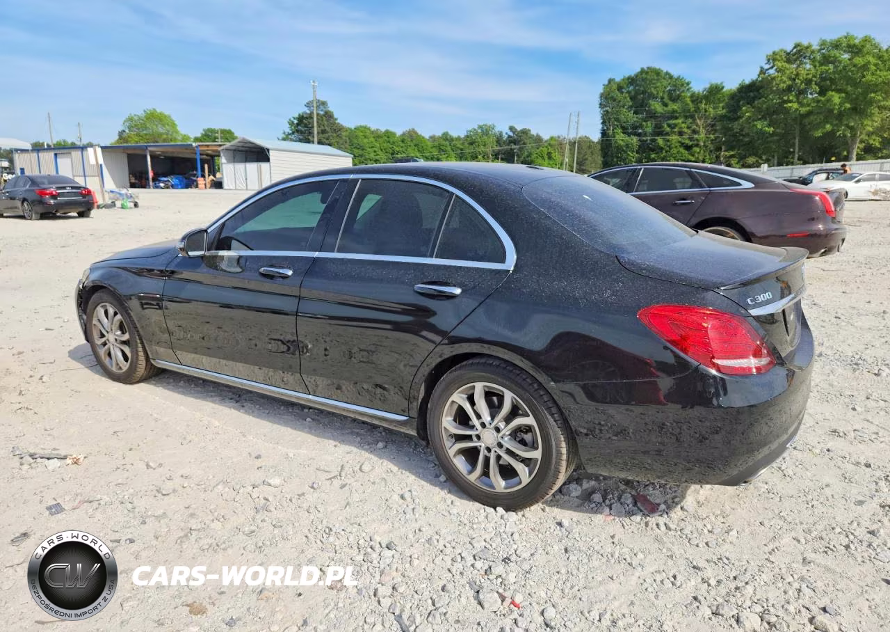2018 Mercedes-Benz C 300 VIN:55SWF4JB1JU275720 - 2
