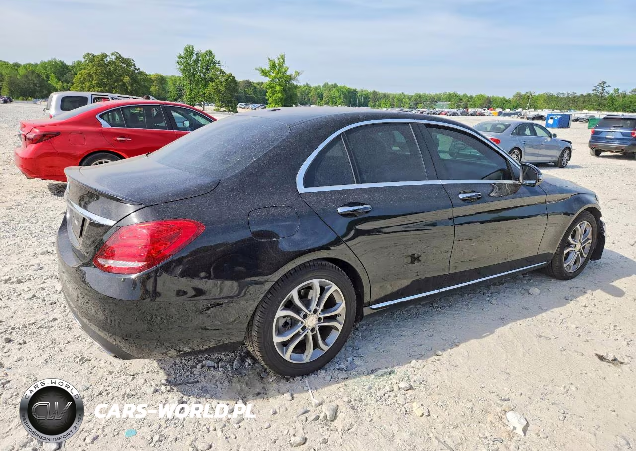 2018 Mercedes-Benz C 300 VIN:55SWF4JB1JU275720 - 3