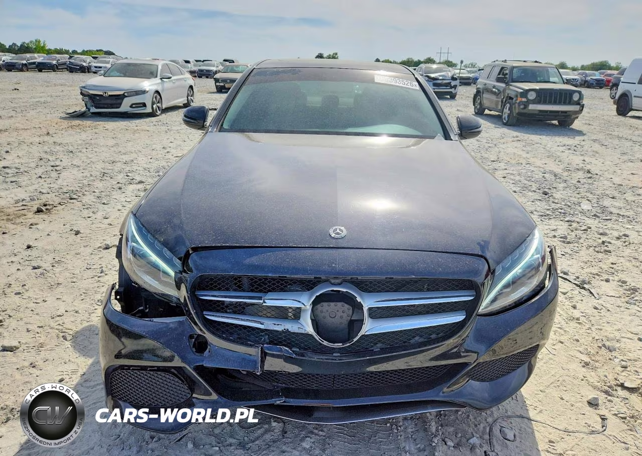 2018 Mercedes-Benz C 300 VIN:55SWF4JB1JU275720 - 5