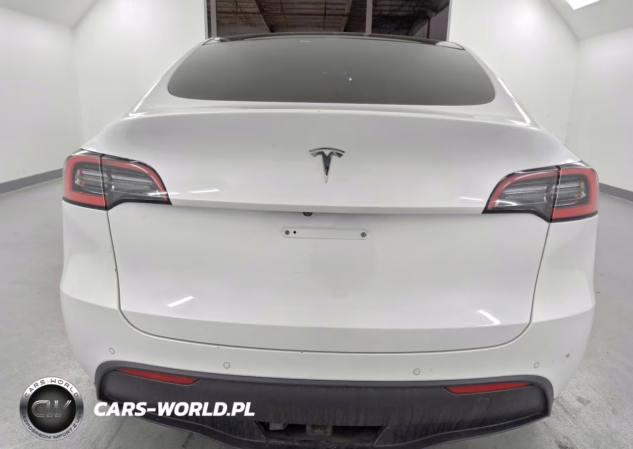 2021 Tesla Model Y VIN:5YJYGDED6MF116182 - 6