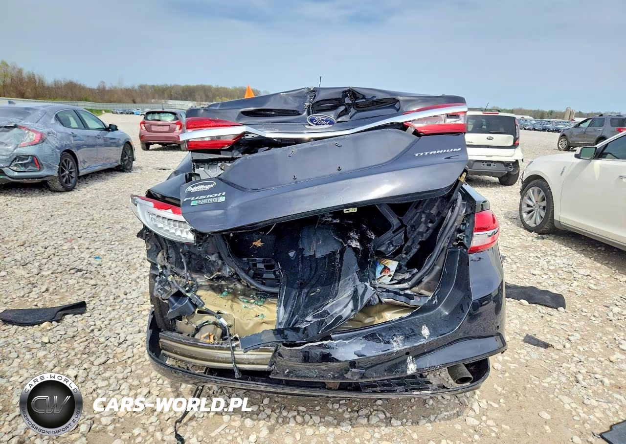 2017 Ford Fusion Titanium Phev VIN:3FA6P0SU5HR191454 - 6
