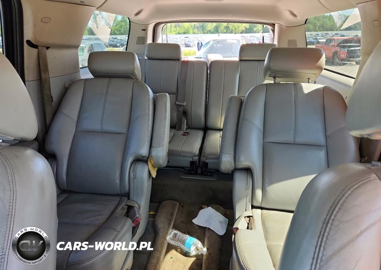 2007 Chevrolet Suburban C1500 VIN:3GNFC16067G266473 - 10