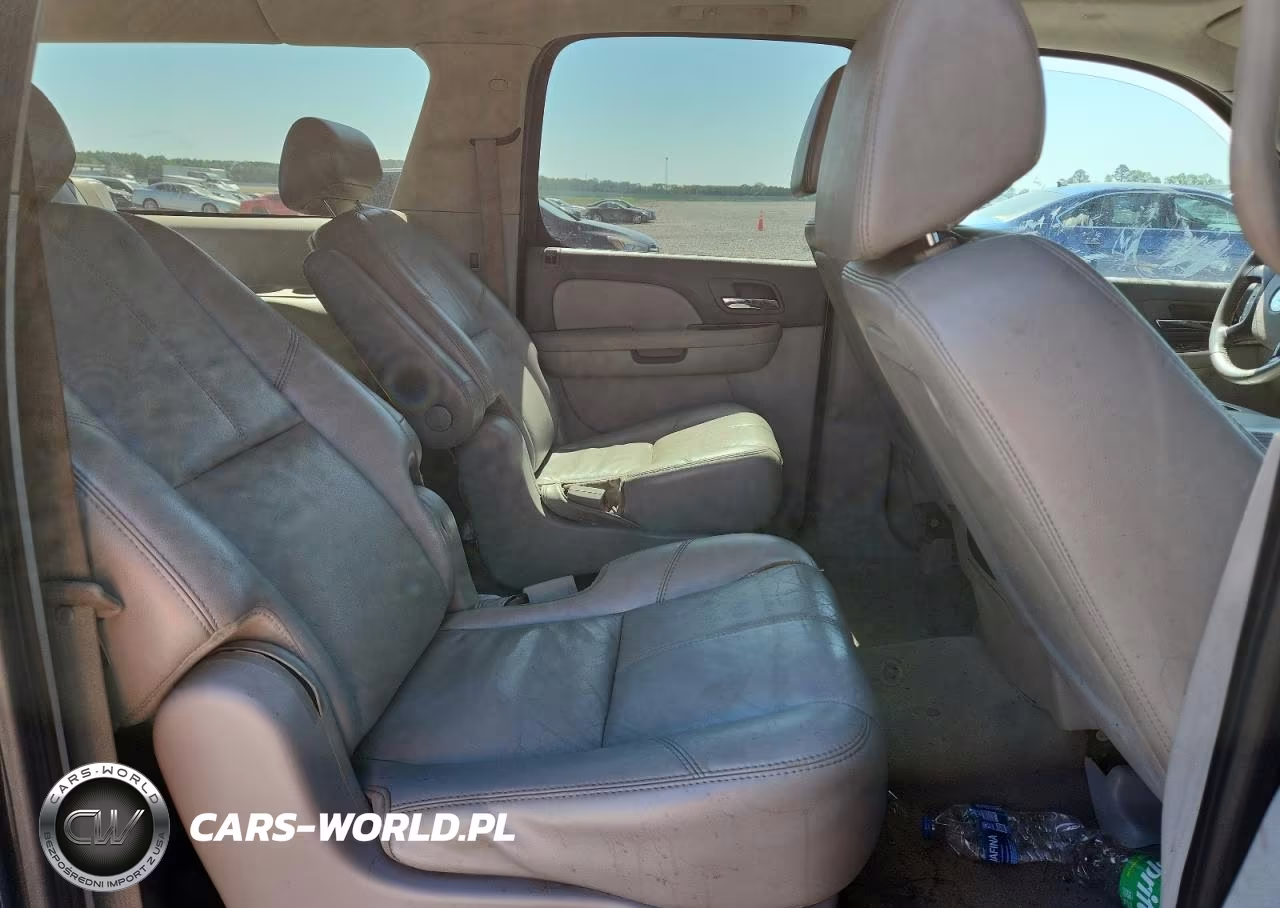2007 Chevrolet Suburban C1500 VIN:3GNFC16067G266473 - 11