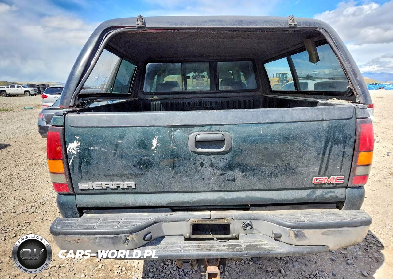 2005 GMC Sierra K2500 Heavy Duty VIN:1GTHK29U35E233461 - 6