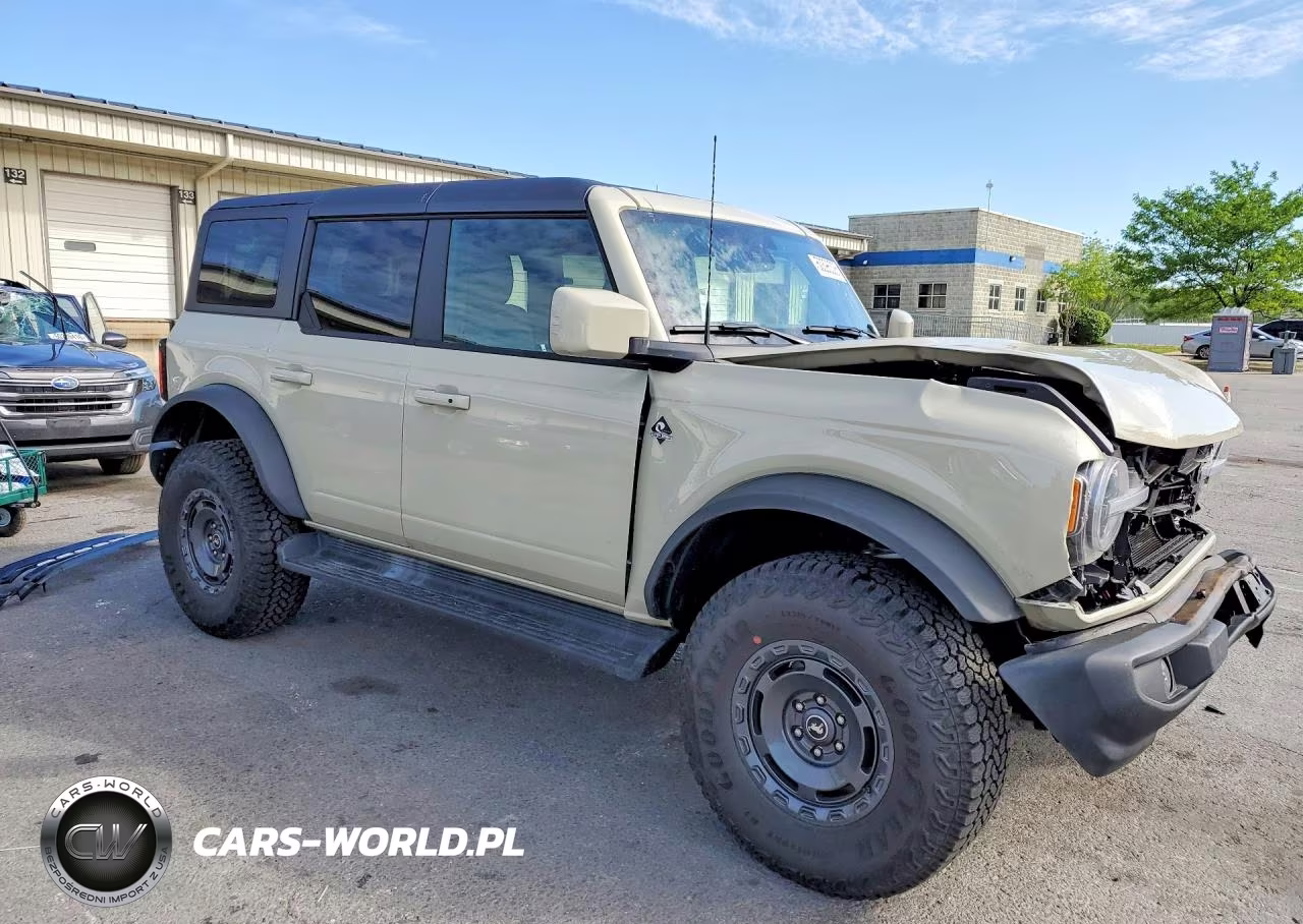 2025 Ford Bronco Outer Banks VIN:1FMEE8BH1SLB61186 - 4