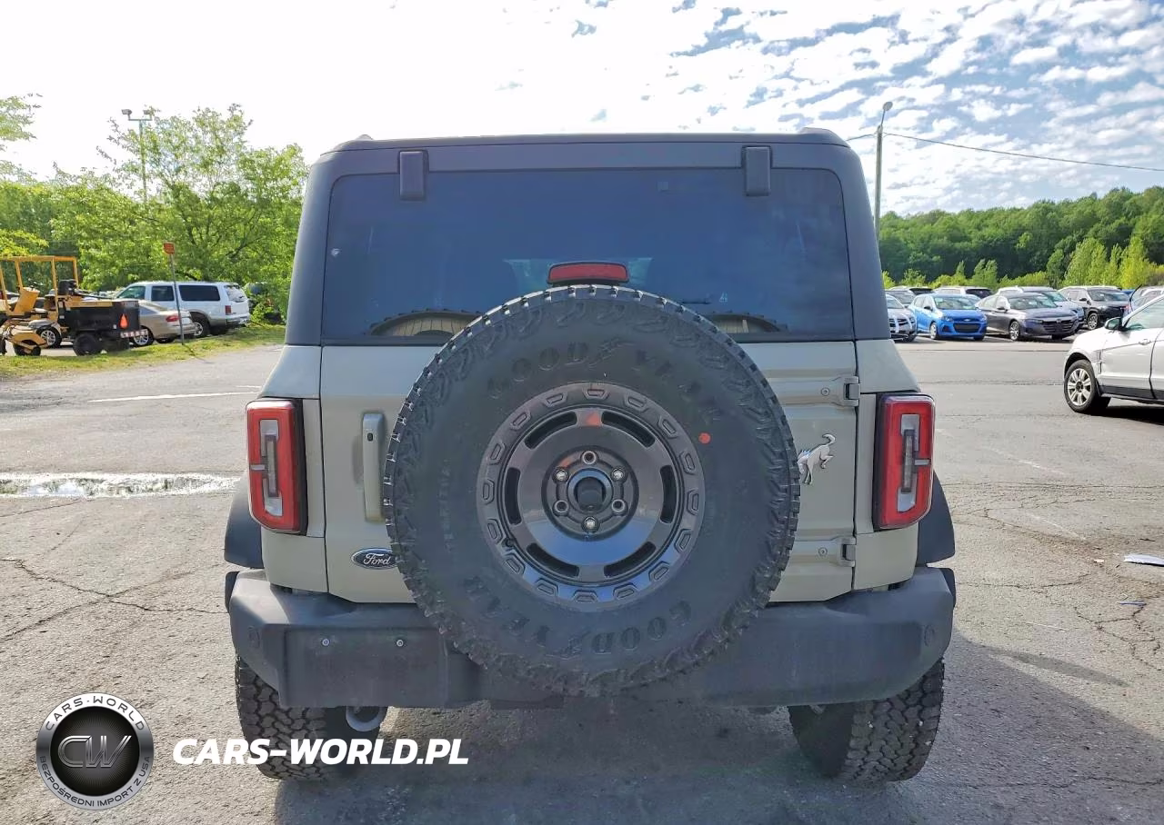 2025 Ford Bronco Outer Banks VIN:1FMEE8BH1SLB61186 - 6