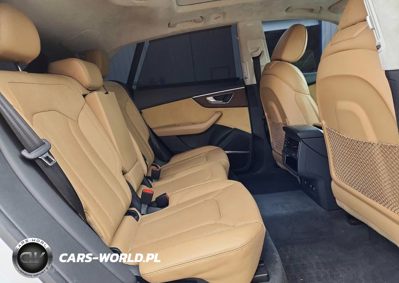 2019 Audi Q8 Prestige S-Line VIN:WA1FVAF10KD038786 - 11