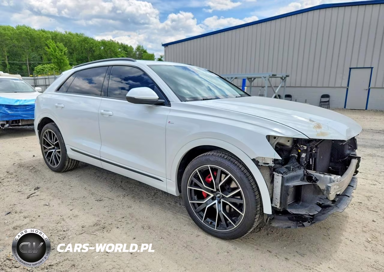 2019 Audi Q8 Prestige S-Line VIN:WA1FVAF10KD038786 - 4