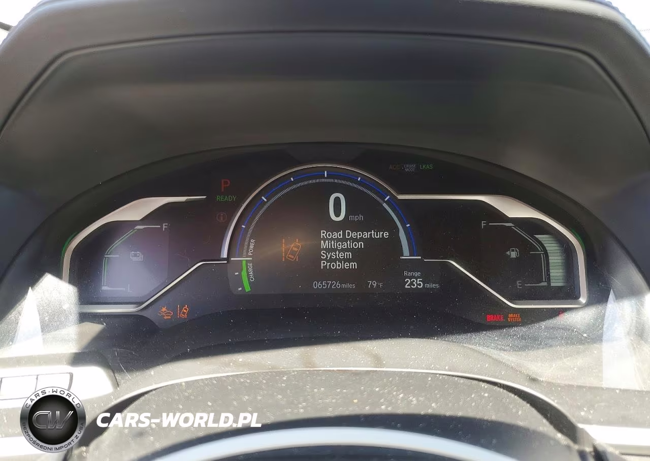 2018 Honda Clarity VIN:JHMZC5F19JC009063 - 9