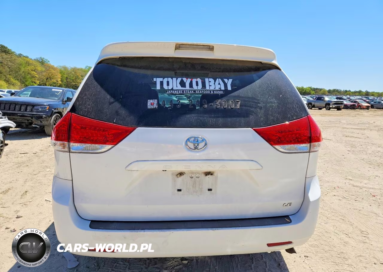 2013 Toyota Sienna Le VIN:5TDKK3DC0DS393199 - 6