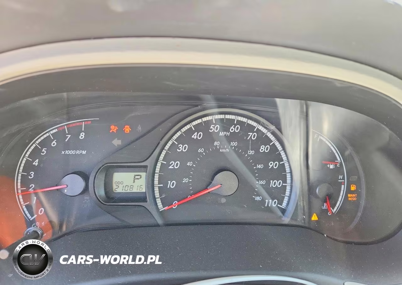 2013 Toyota Sienna Le VIN:5TDKK3DC0DS393199 - 9